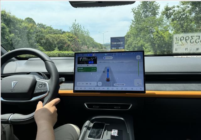长安这次火了，新中型SUV