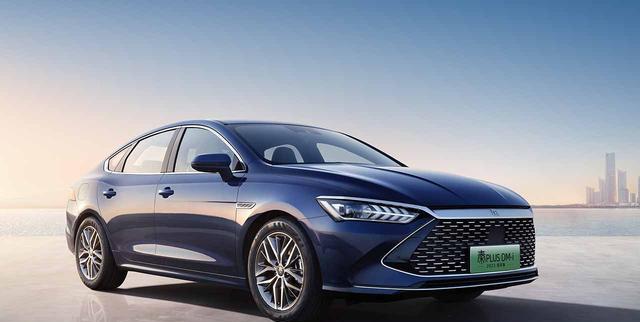 1520万预算买家用车，不妨看看这三款，油耗低，性能高耐用省心