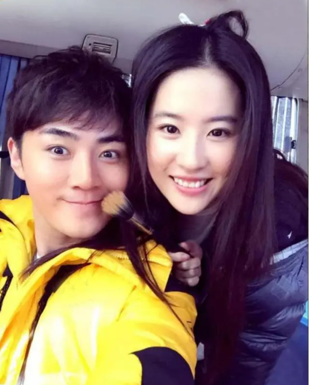 出道20年不火，如今凭借《戏台》翻红，44岁仍未婚