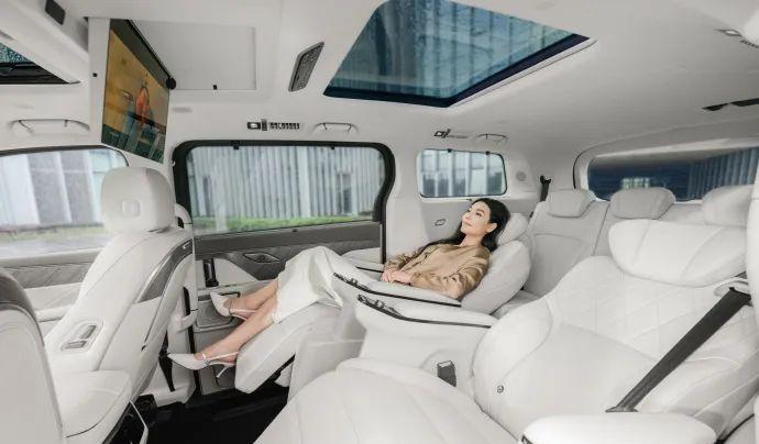 MPV终于卷明白了，魏牌全新高山30.98 万起，入门即满配