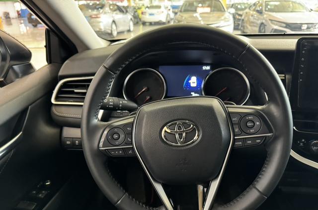 准新车!23款丰田凯美瑞2.0S骑士版,3.9万公里,入手不犹豫?