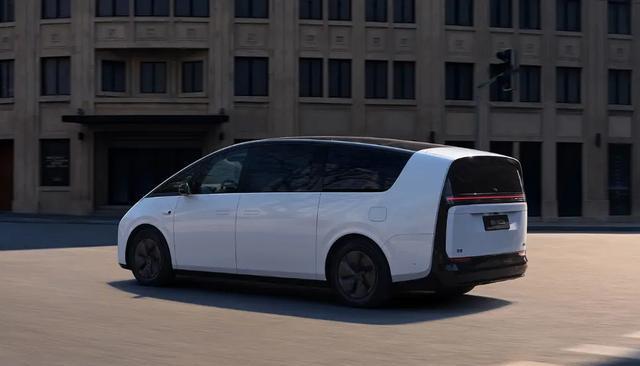 六口之家还是开MPV实用,看看这两款车,安全舒适,配电动侧滑门