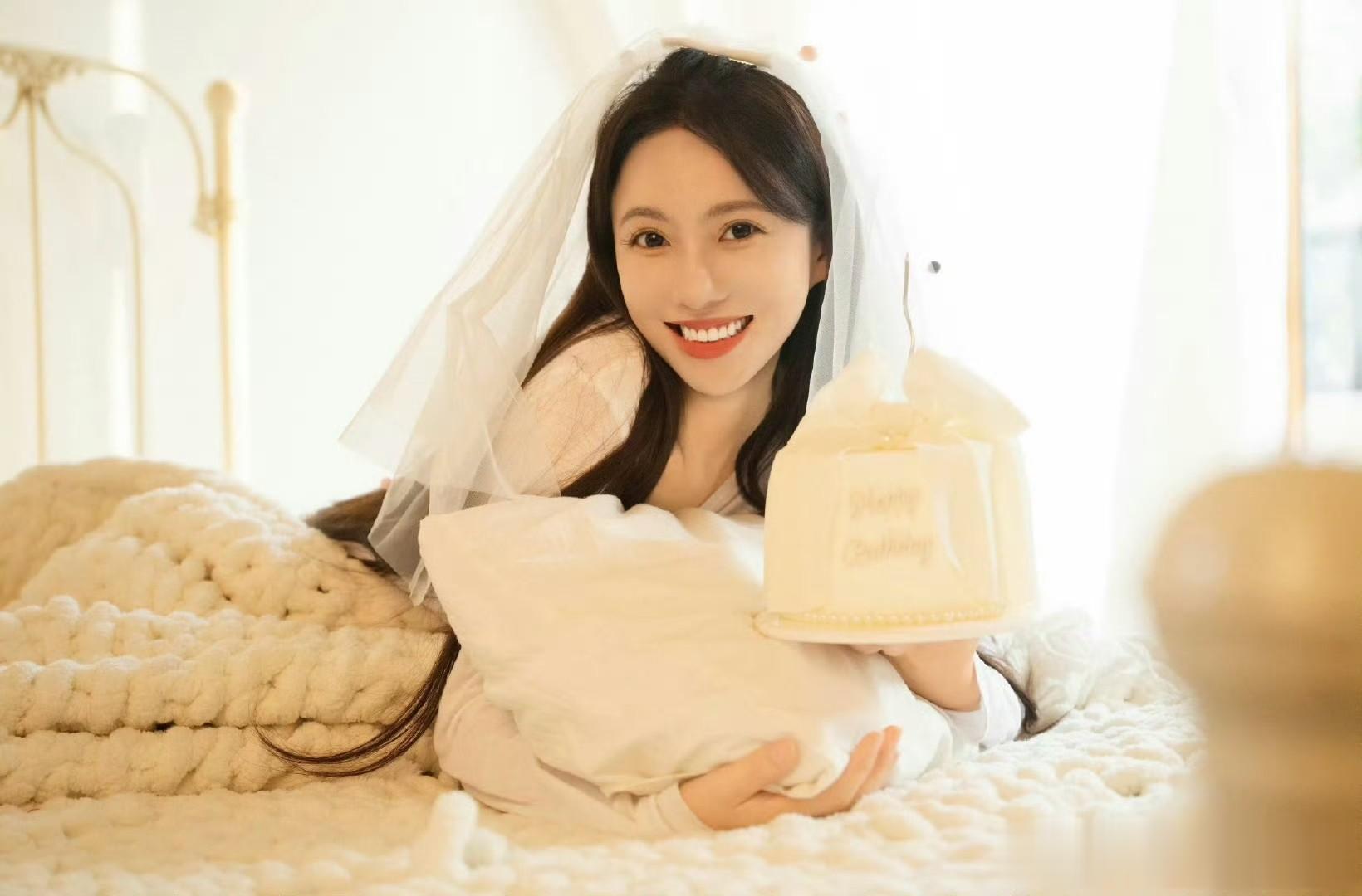 刘萌萌甜美私服，清新甜美的模样真好