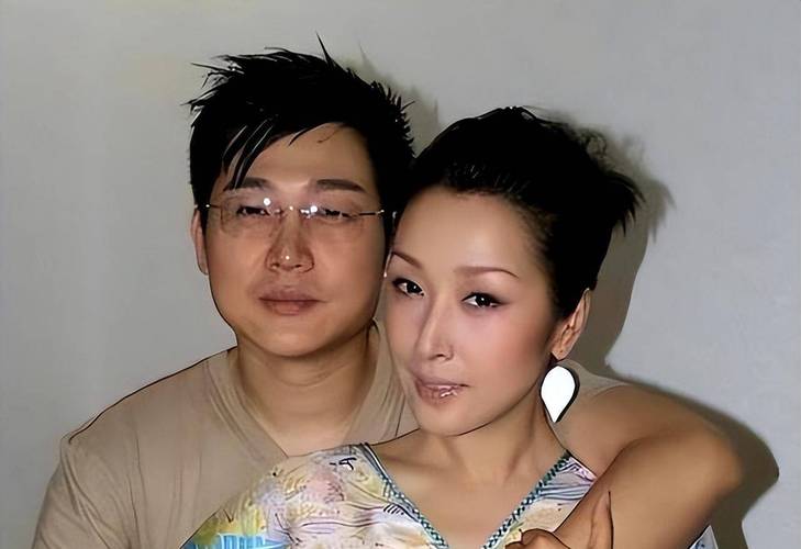 丈夫是富豪，儿子是冠军，定居上海被传“克夫”的她已是人生赢家