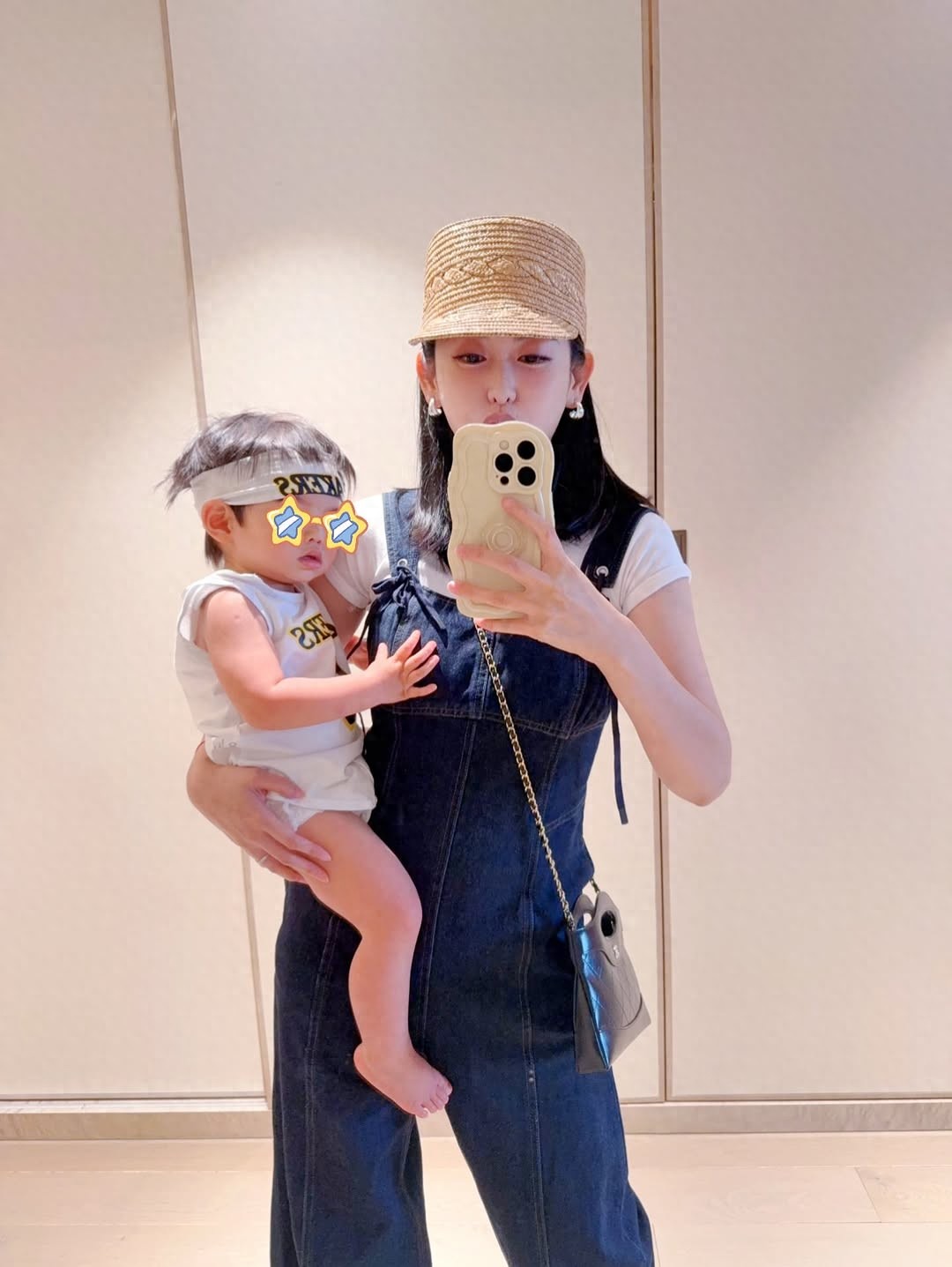 台湾知名女星因感情风波淡出娱乐圈，嫁上海医生专心相夫教子