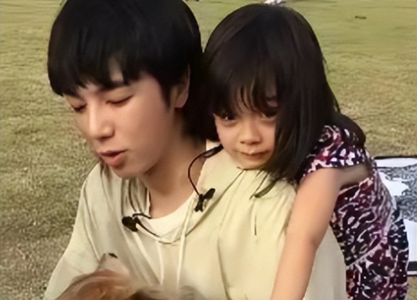 意外怀孕后她跑到美国，为顶级富二代生娃，为何如今仍是单身？