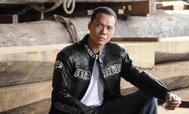 TVB前知名男星谢天华近况曝光！