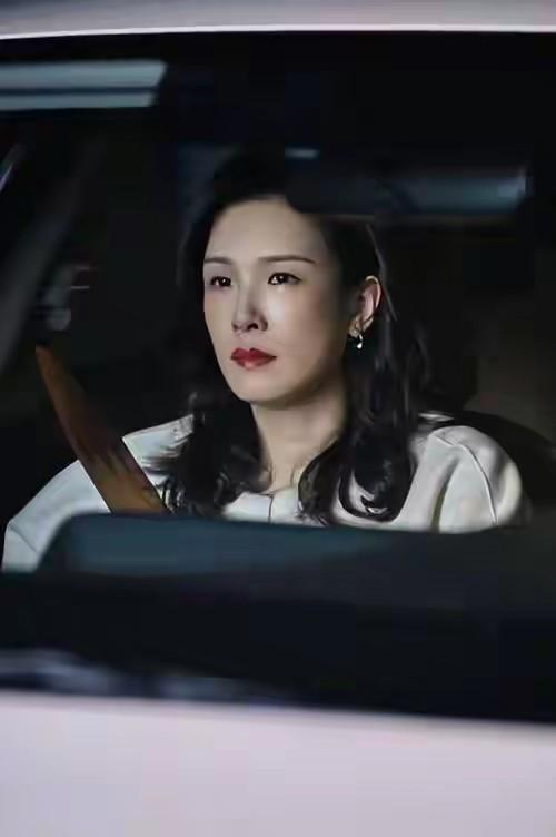 佟晨洁结束11年婚姻：我嫁的不是老公，是上海长不大的儿子魏巍