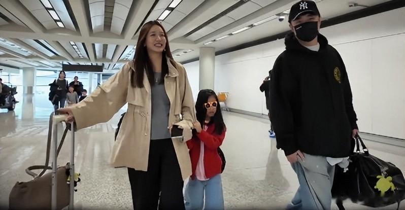 陈赫二婚老婆罕见走红毯！脸肿胀、油成猪刚鬣，网友：都是玻尿酸