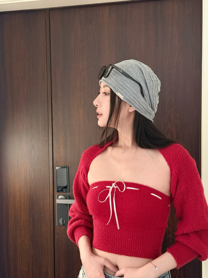 演员吴优这组私服,又酷又甜太会穿了