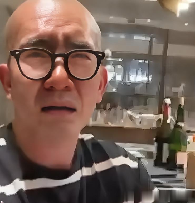 具俊哗上韩综讲大S病况，节目刚播完订了返韩机票，这事是巧合吗