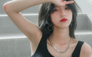 和妈妈攒够钱去买新房，工作人员的一句话暴露我爸的第二个家