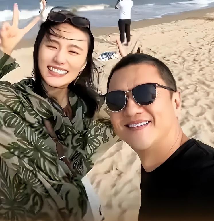 捐款仅仅3天，官媒却对李亚鹏用了特殊称呼，没给他留下一丝体面