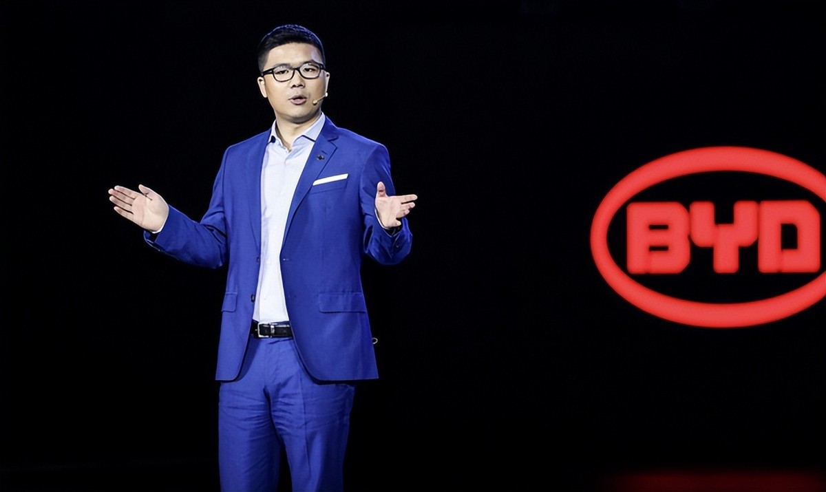 尹同跃的高端化执念，赵长江的未竟之志