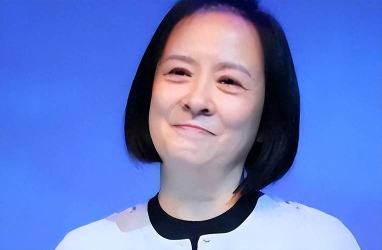 身价超百亿,坐拥北京一条街,有私人飞机,京圈顶级富婆有哪些