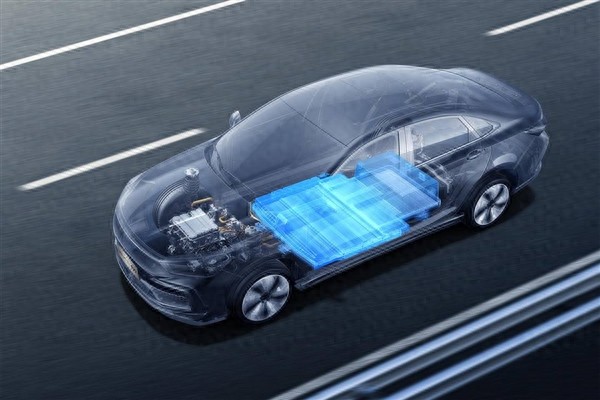 成都程序員自研車輛違章自動舉報程序 AI識別車牌自動上傳引熱議：本人回應