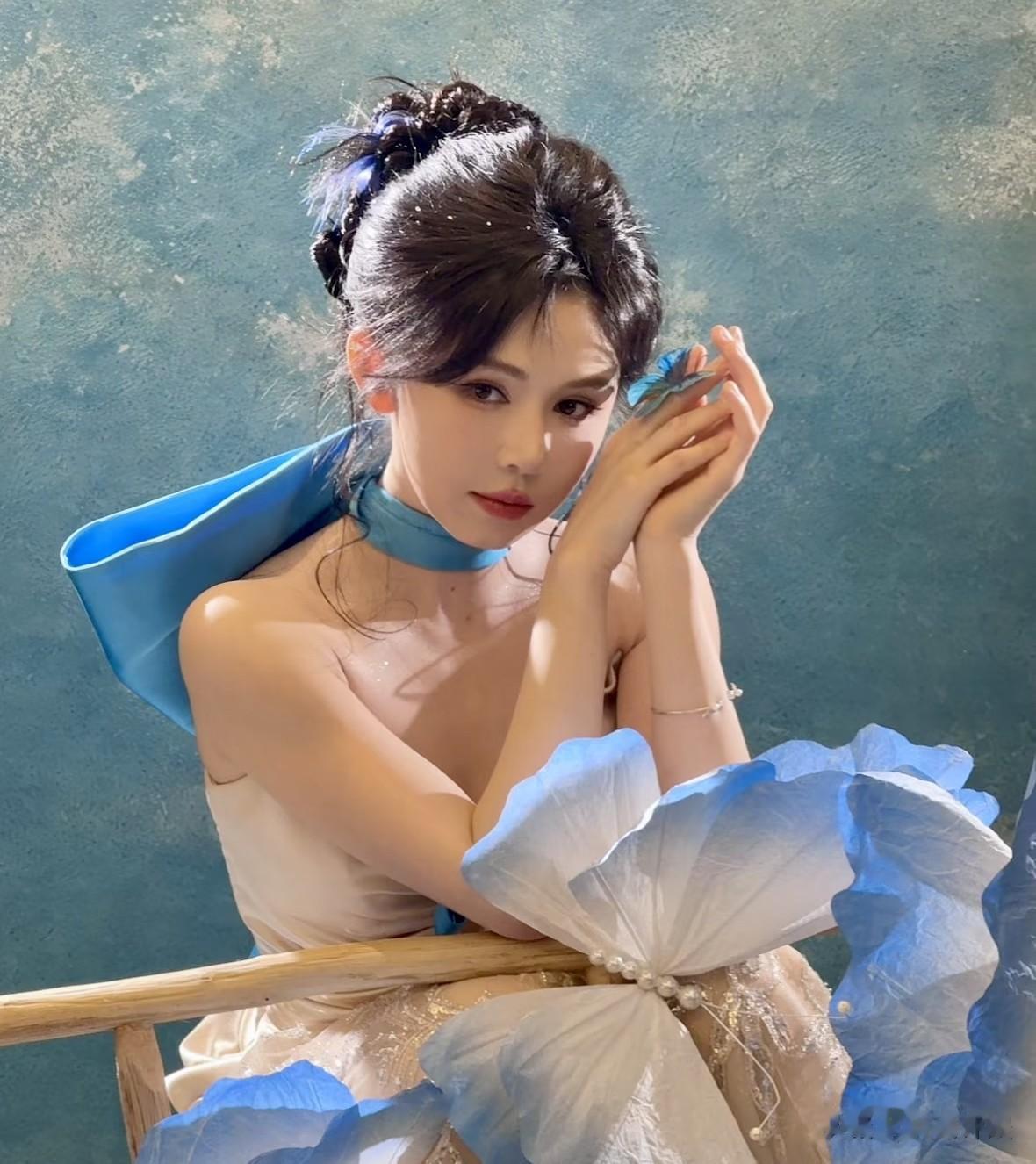 从顶流女神到查无此人！这四位演员如今的处境，怪不得任何人