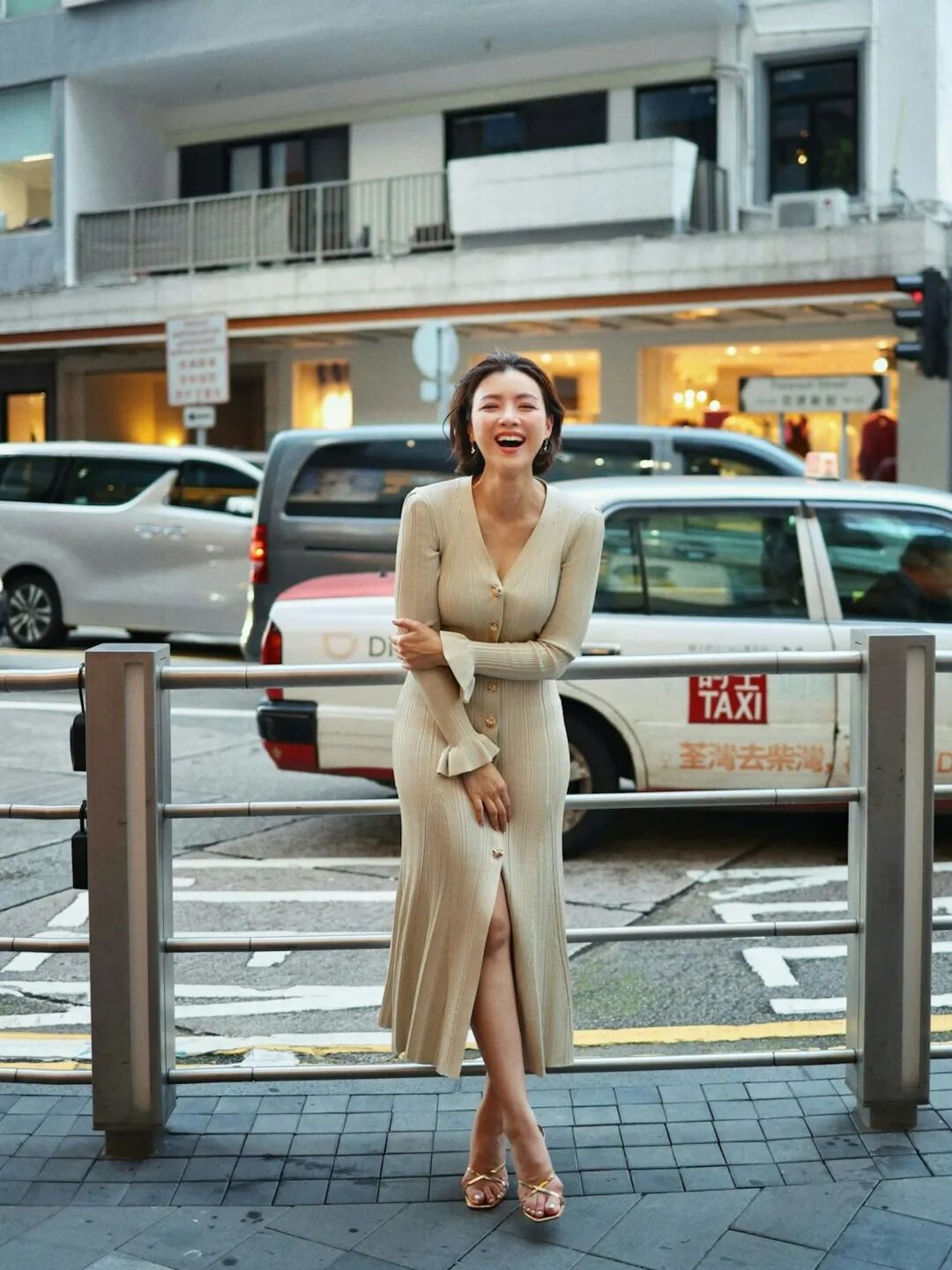 TVB昔日花旦婚后成全职妈妈，罕谈另一面，自曝与老公最大差别