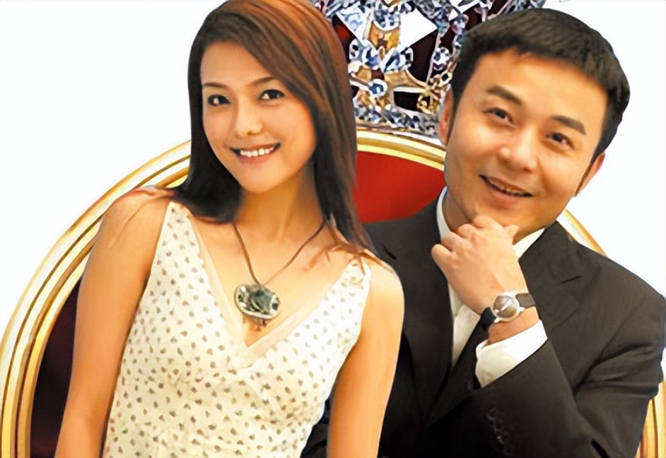 杨乐乐后悔全职带娃落泪，和汪涵多年感情再受争议
