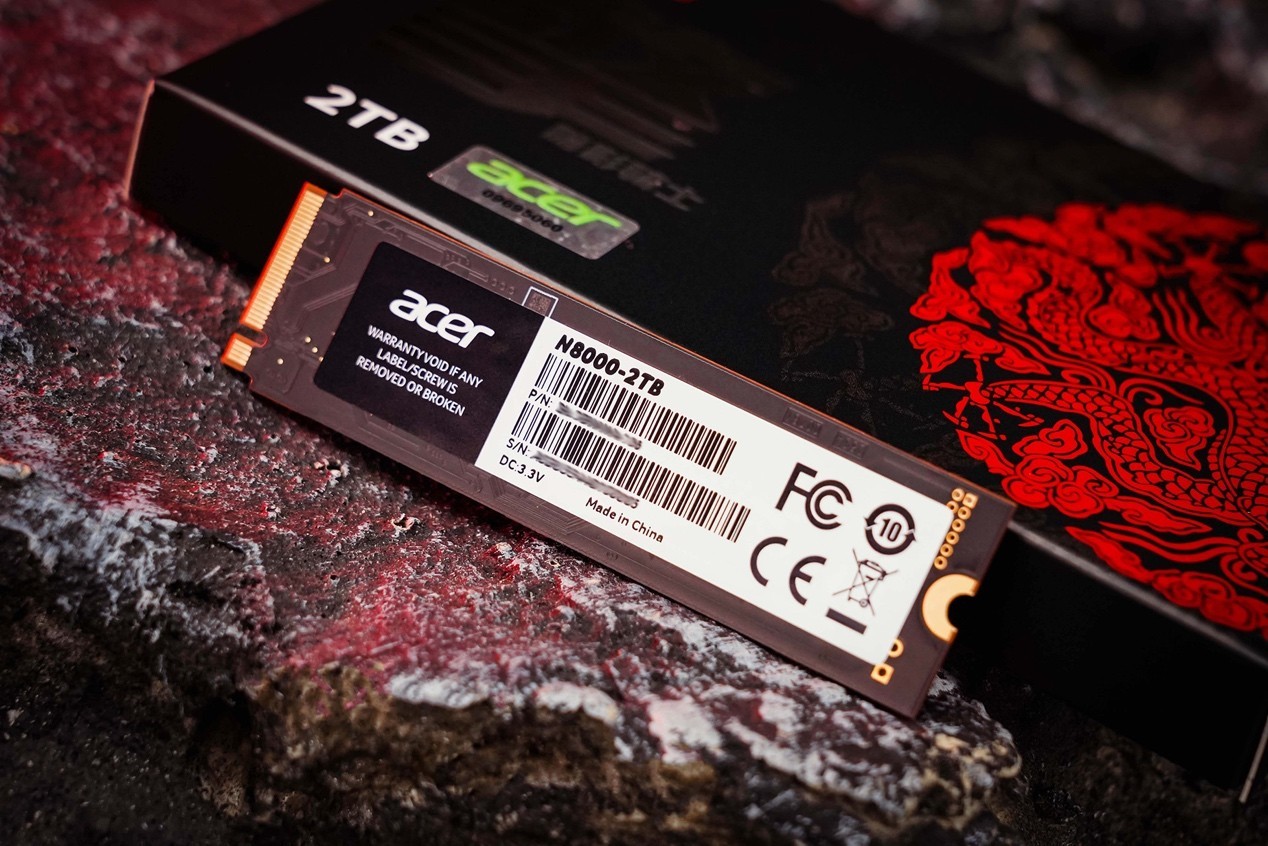 Acer宏碁擎N8000 PCIe5.0固態硬盤評測 全新6nm主控筆記本也能用