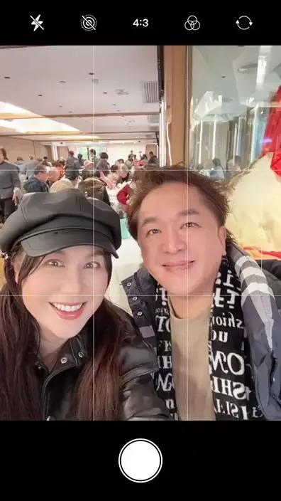 58岁TVB女星上月被指脸部不自然，最新状态曝光被指恢复靓样