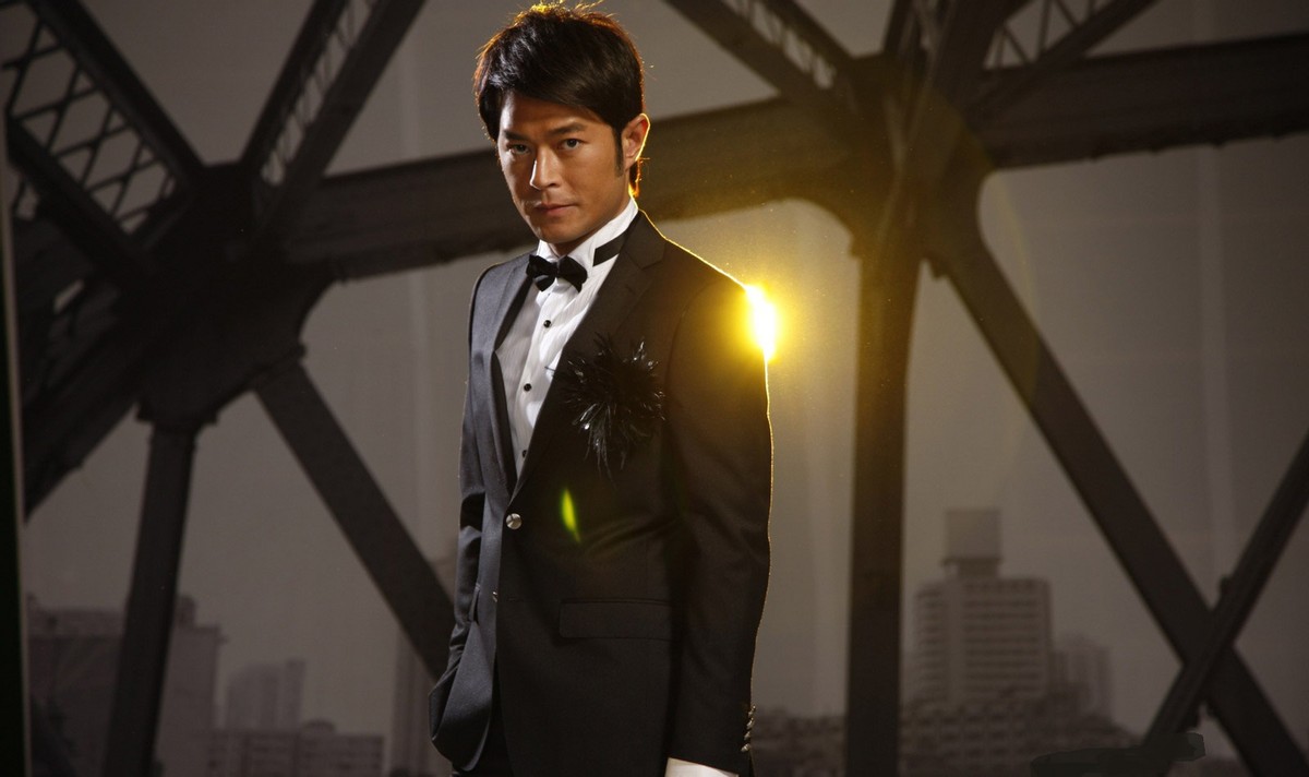 古天乐回应做慈善契机,称想让灾民得到帮助,真实目的遭网友质疑