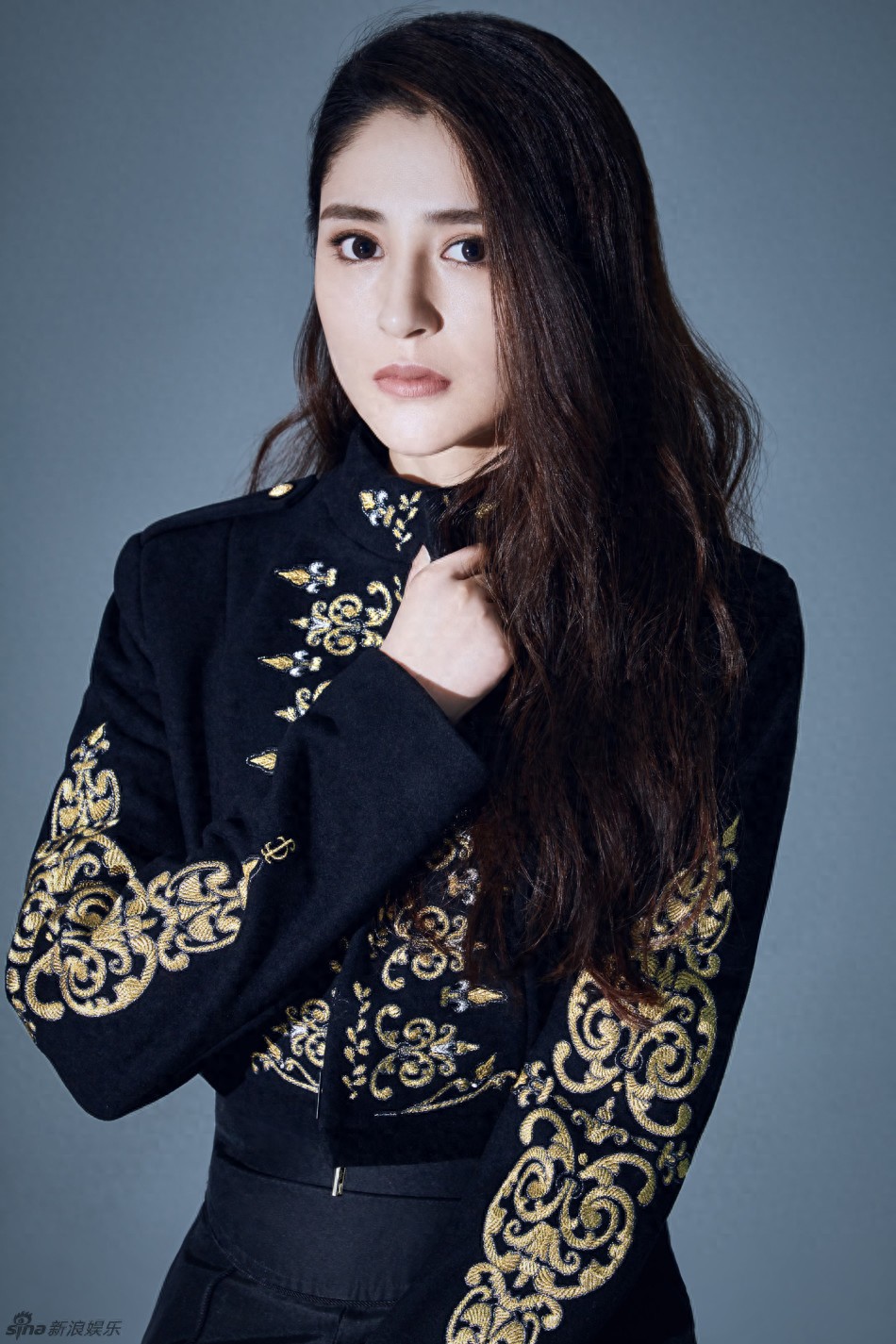 李心艾：混血美颜，古装惊艳的荧幕佳人！