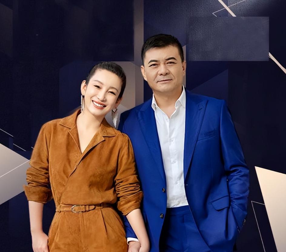 王新军没想到，闫学晶人设崩塌不到半月，秦海璐因一句话口碑暴增