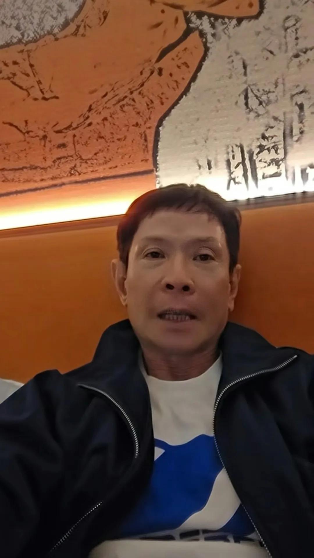 65岁吴廷烨暴瘦憔悴露面,自爆因肠胃炎狂拉肚子,健康状况令人担忧