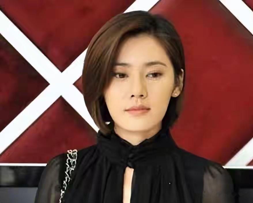 44岁于晓光近况太意外,印证秋瓷炫评价,婚内出轨传闻早真相大白