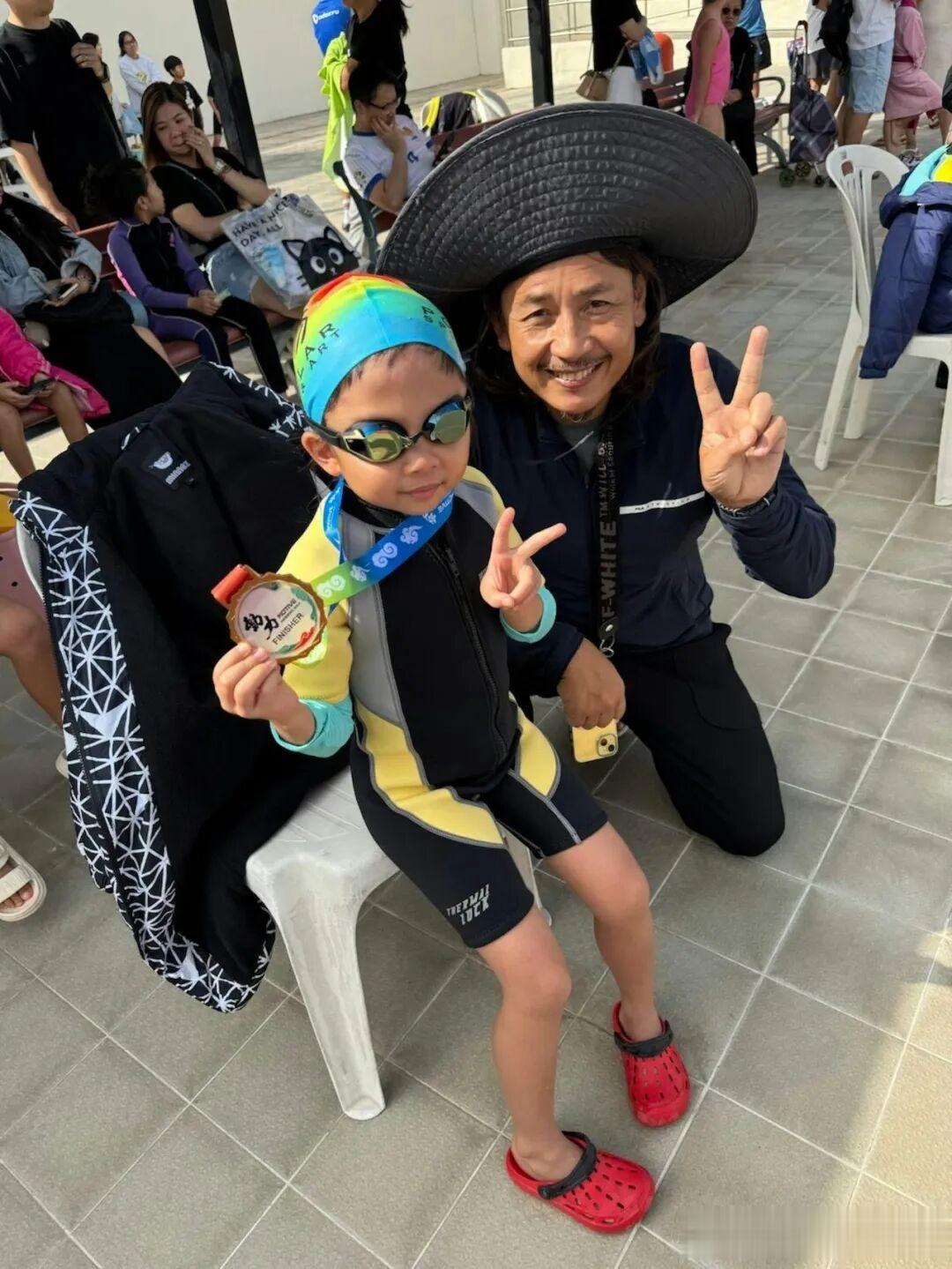 6岁女儿疑遭陌生人侵犯？TVB男星夫妇发声：女儿在公园被摸