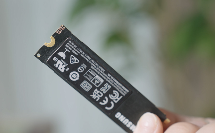 PCIe 5.0消費級旗艦SSD性能橫評：貴！就一定強嗎？