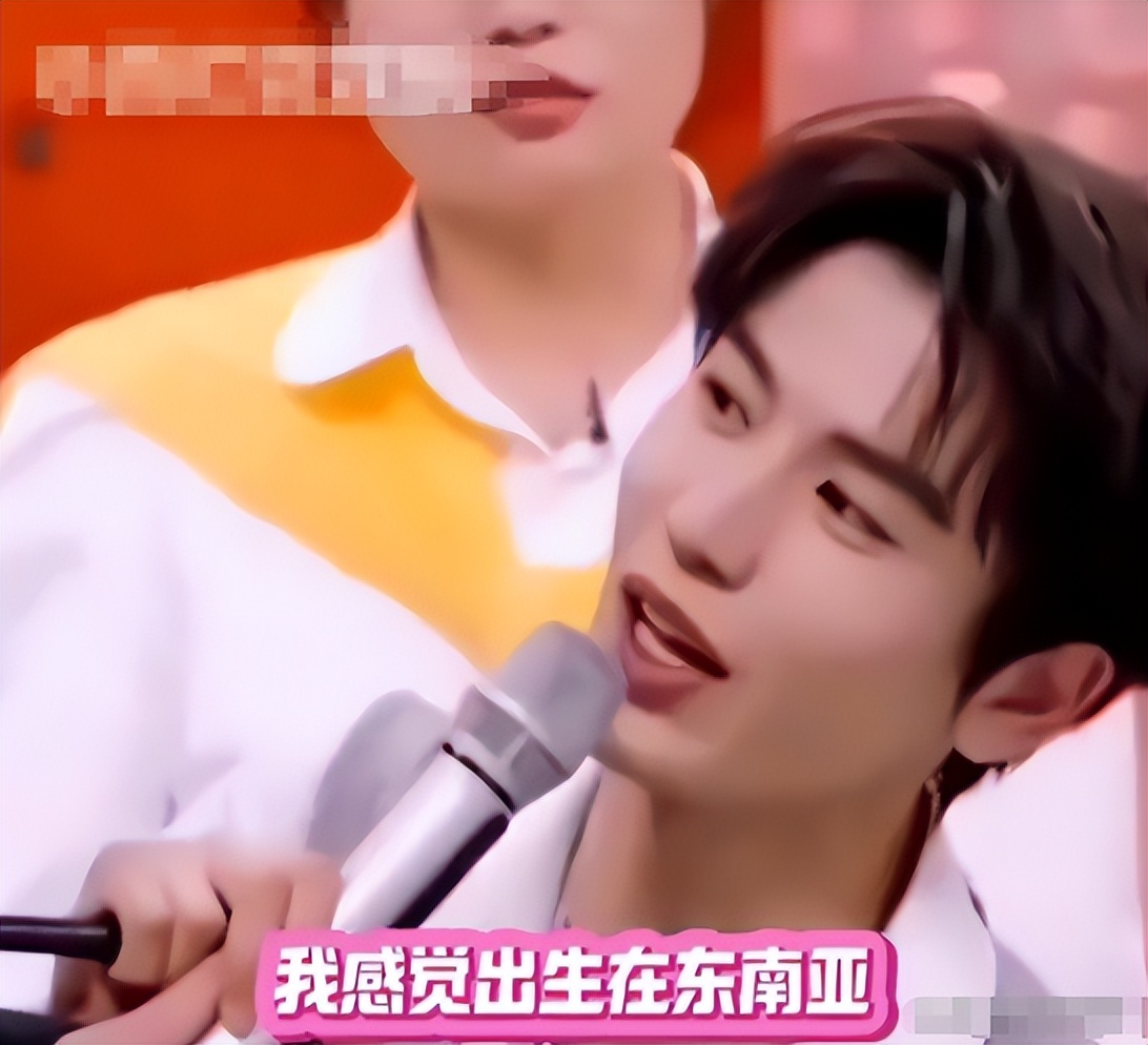 一手好牌打得稀烂！张凌赫一句话惹众怒，道歉后仍被骂新剧受牵连