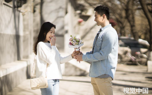 妻子为了竹马让我顶罪，我笑着脱下白大褂：这院长我不当了