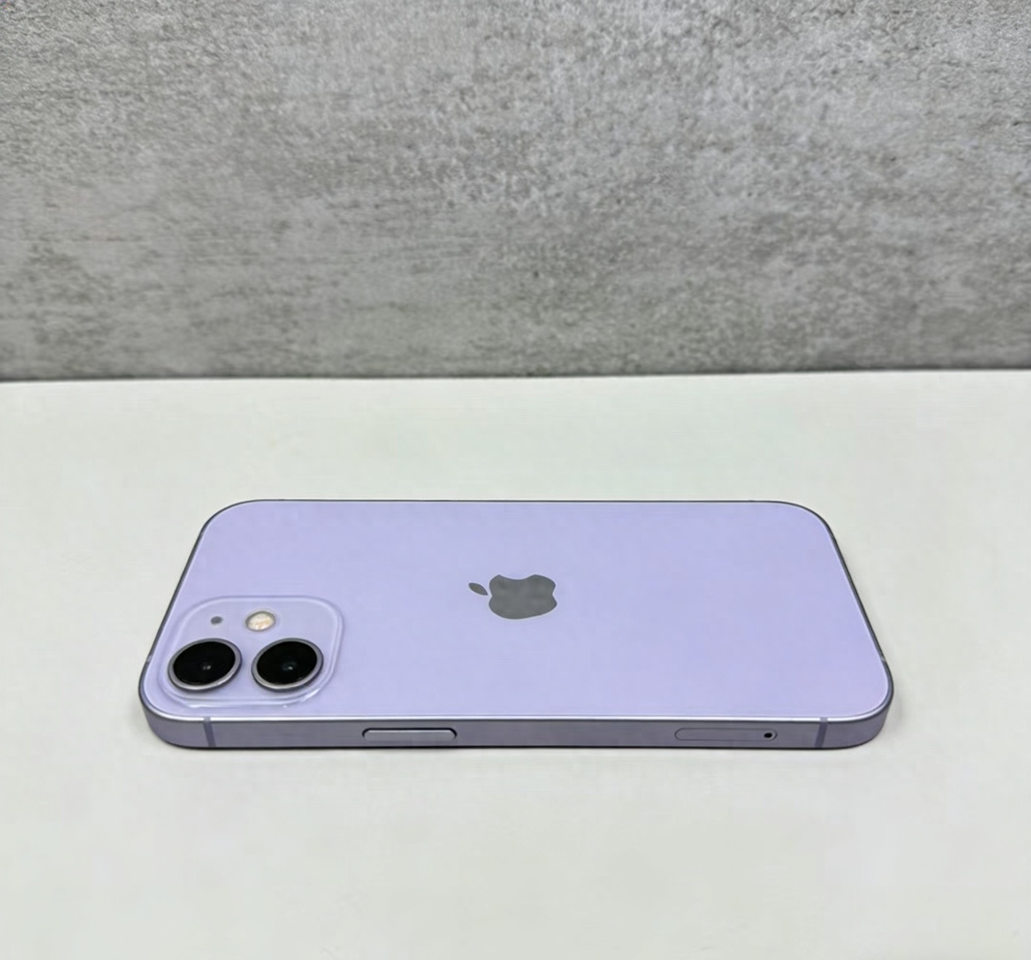 蘋果3月2日突襲上新！iPhone 17e官宣定價4499元，這次真的良心了
