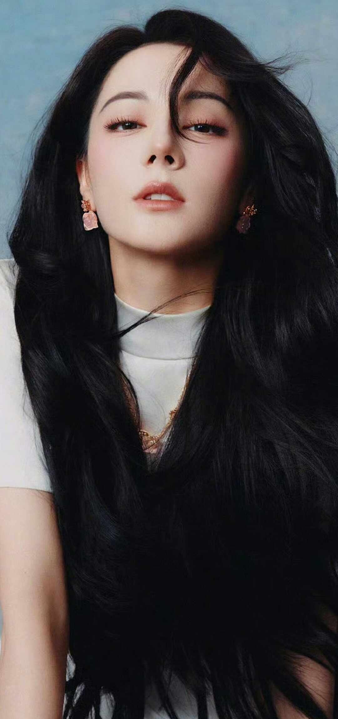 美女壁纸第5046期—迪丽热巴