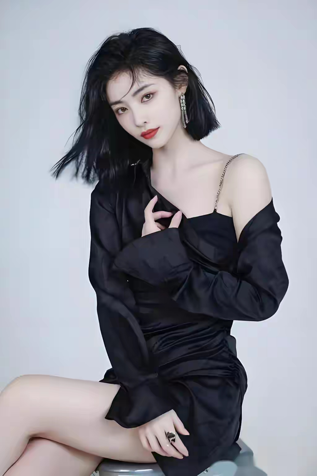 许佳琪‖冷艳凝风骨，纤腰美丽