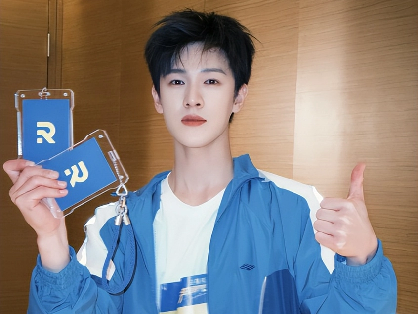 奔跑吧14阵容曝光,周深暂缺常驻,但节目组的布局藏着大智慧