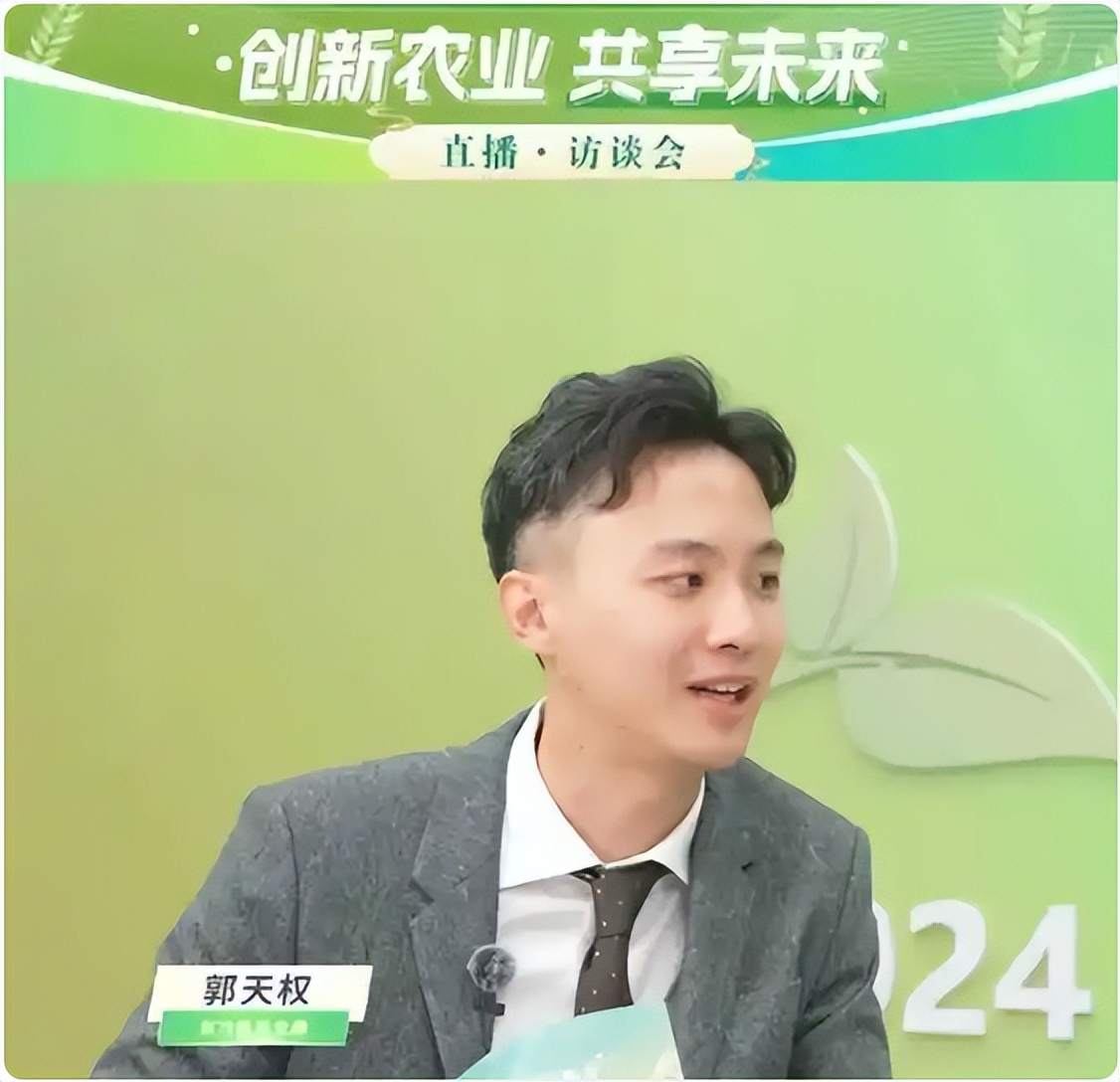 石明天权说走就走，YOYO到处留言却稳如泰山，这里面的门道不简单