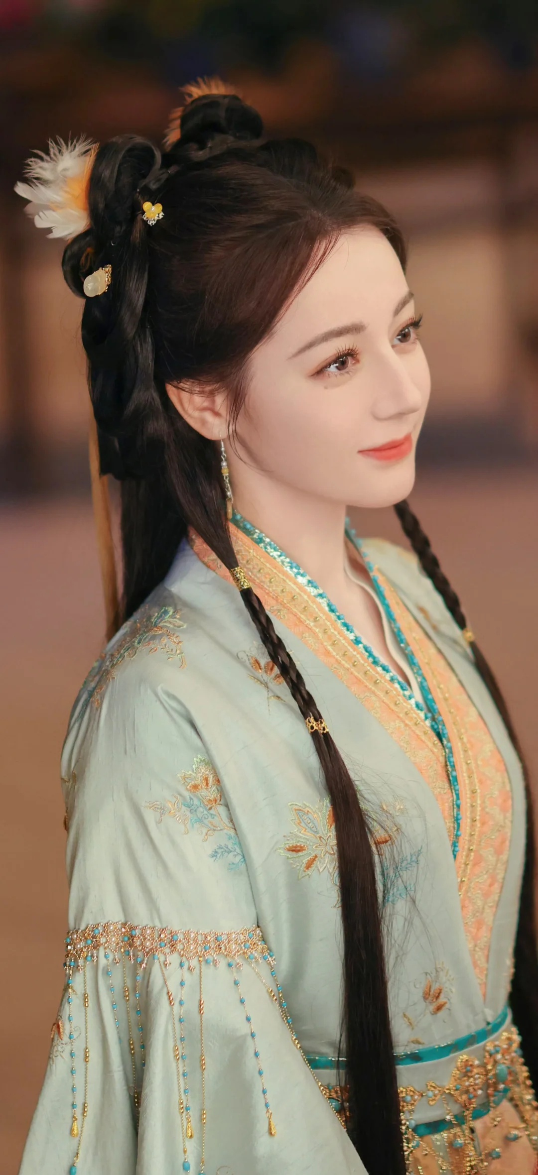 美女壁纸第5646期—迪丽热巴