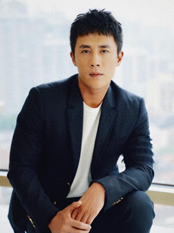 上嫁吞针！“小三”成功上位，买超全家认可，张嘉倪的体面成笑话