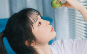 完美老公惨死后，我看见妻子在葬礼上偷笑：终于熬死你了，我要嫁别人