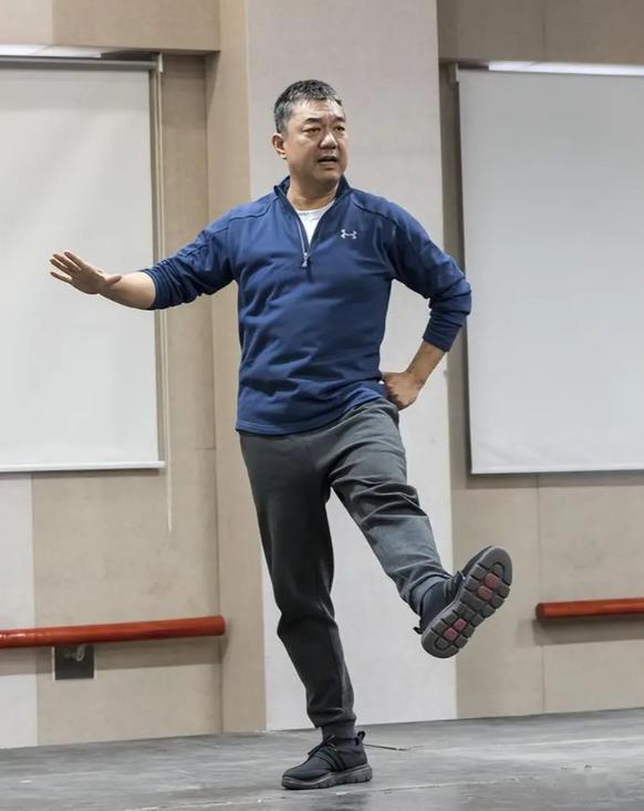 演员董勇:演了一辈子警察,没想到因《太平年》冯道一角再度翻红