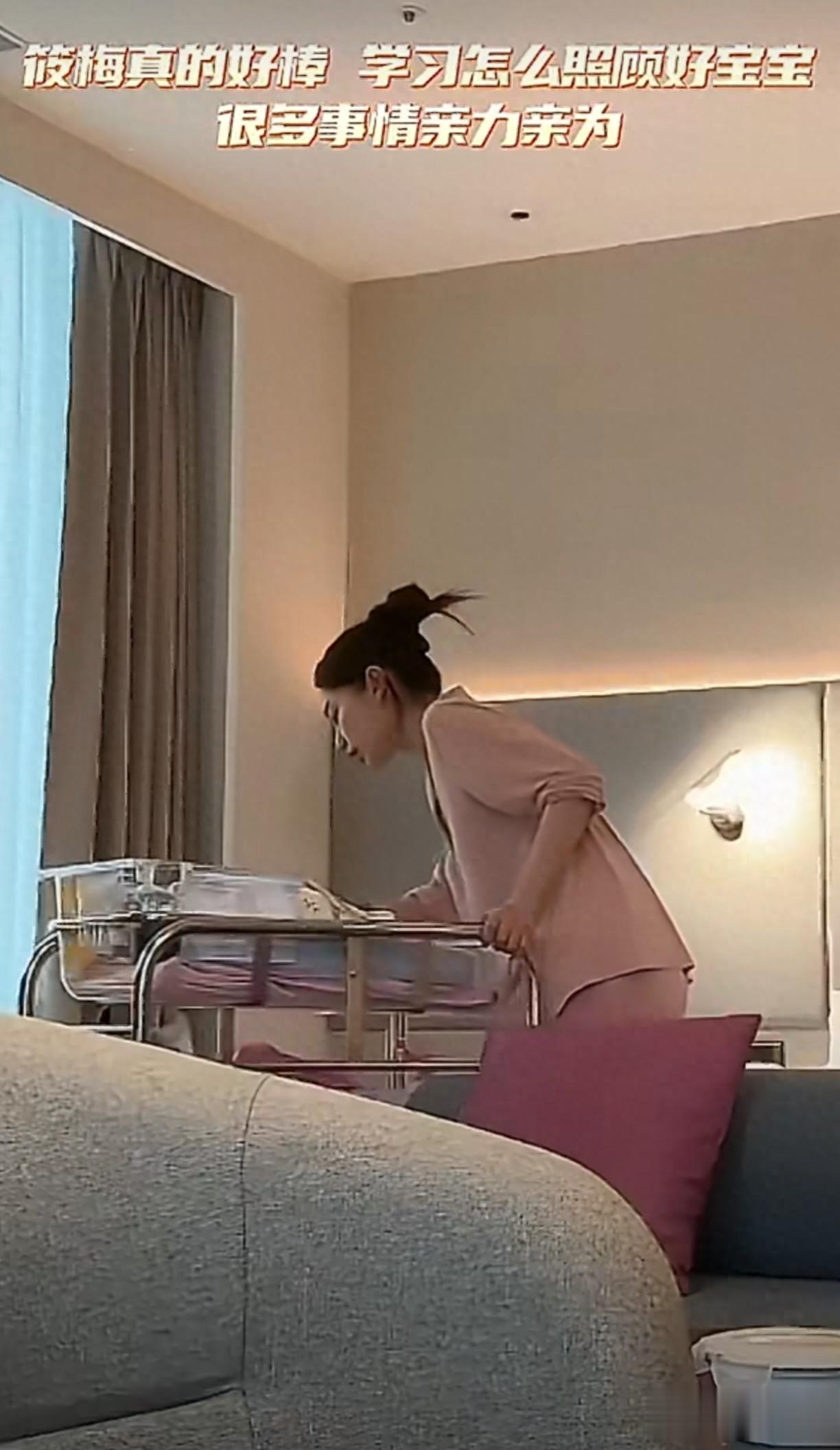 小杨阿姨被踢出局？直播叫板马筱梅:年轻人、学历高都没我好用！