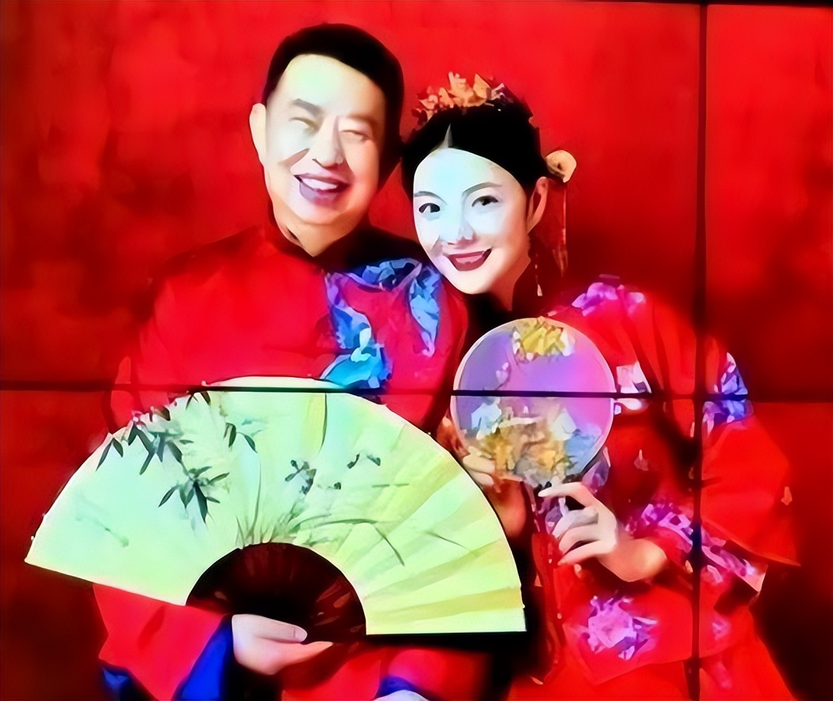 原配去世1年多，她嫁大25岁富豪，继子比她大1岁，如今是顶级富豪