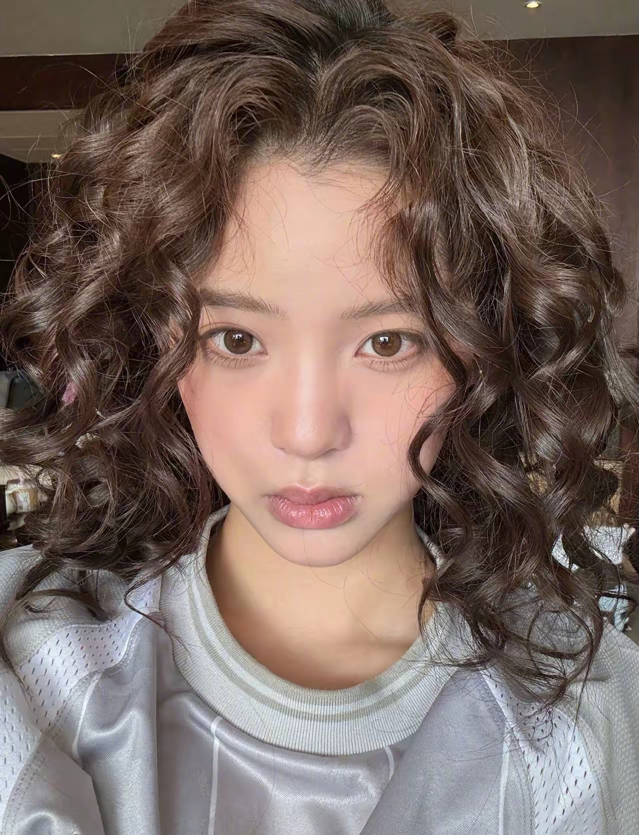 欧阳娜娜更新了好多照片