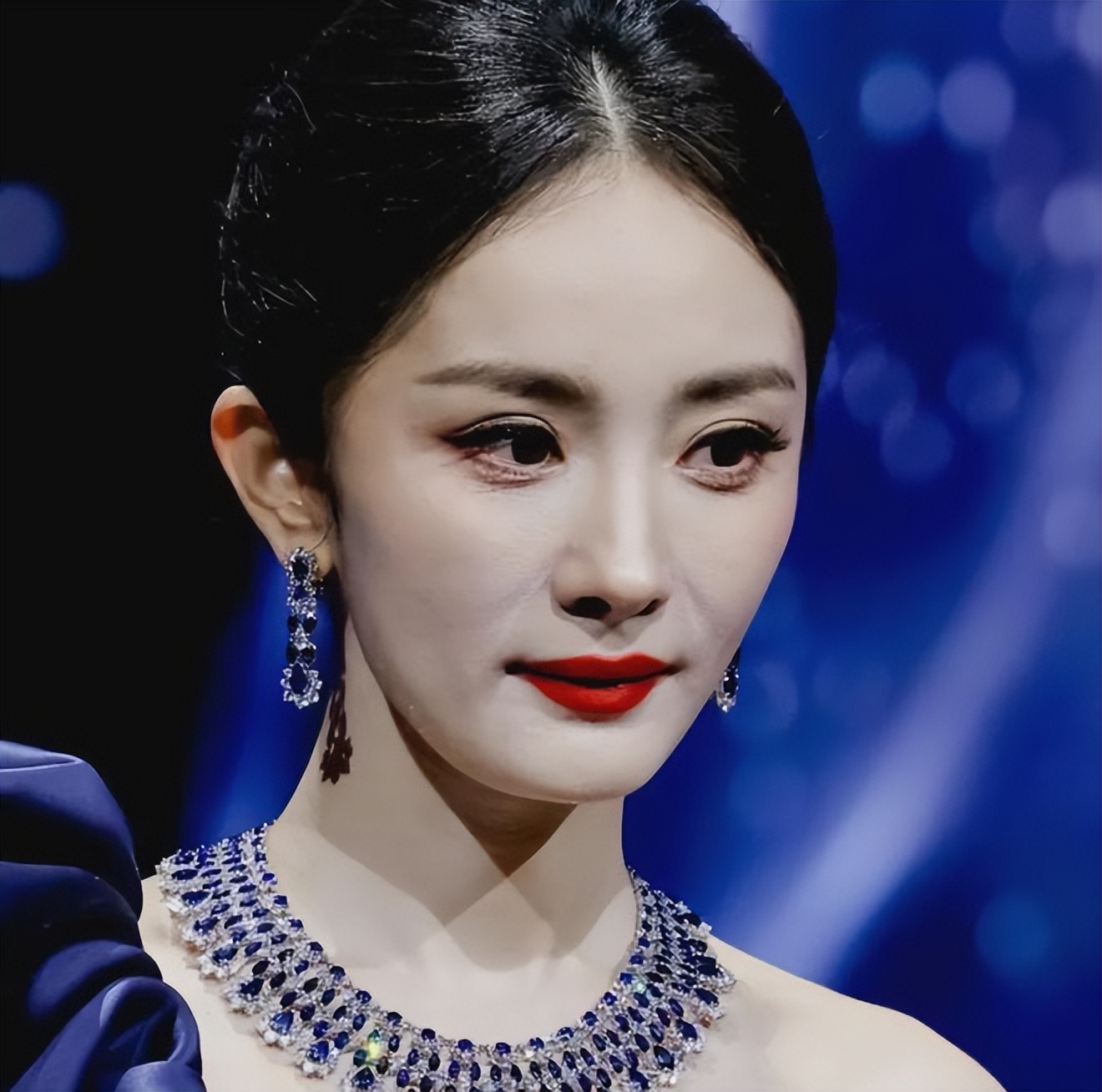 杨幂凭《惊蛰无声》稳站C位，杨紫《生命树》虽旺却难掩疲惫？