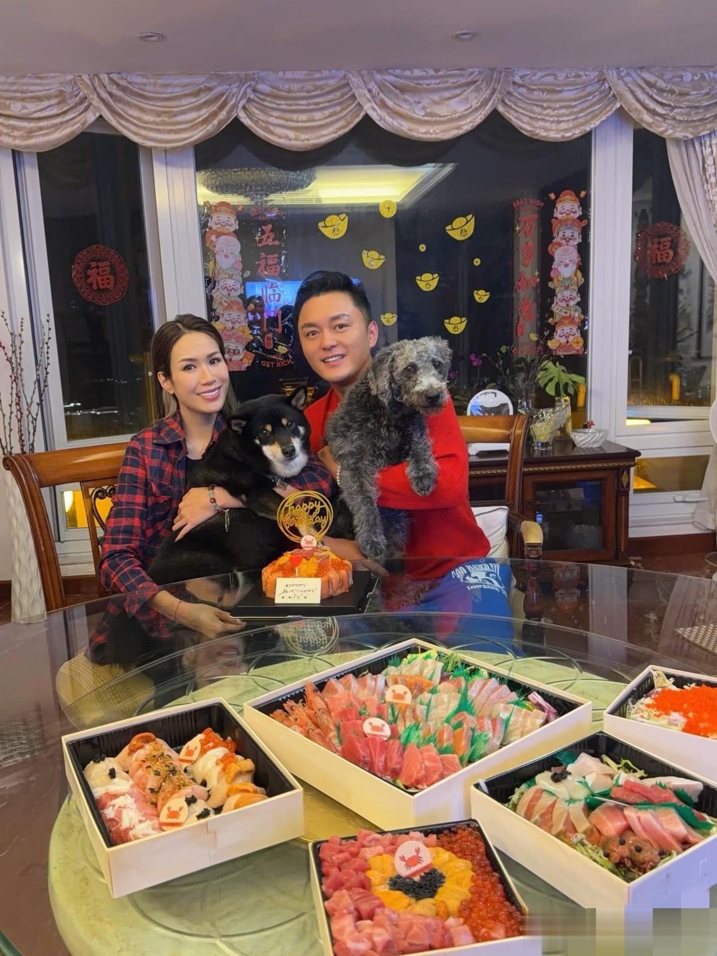 TVB庄思明为男友杨明庆祝45岁生日，小两口真甜蜜！