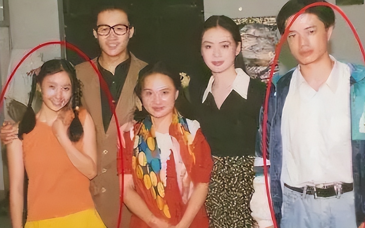 追了9年才娶了妻，因为妻子怕疼他做了12年丁克，余生只想宠着她