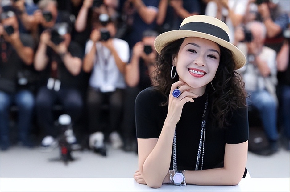 章子怡没想到，再封影后仅3天，自己因高叶一番话，再次口碑暴增